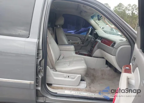 2010 Chevrolet Tahoe Ltz from USA, damaged, VIN 1GNUCCE07AR241576